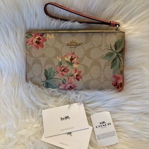 Coach large wristlet